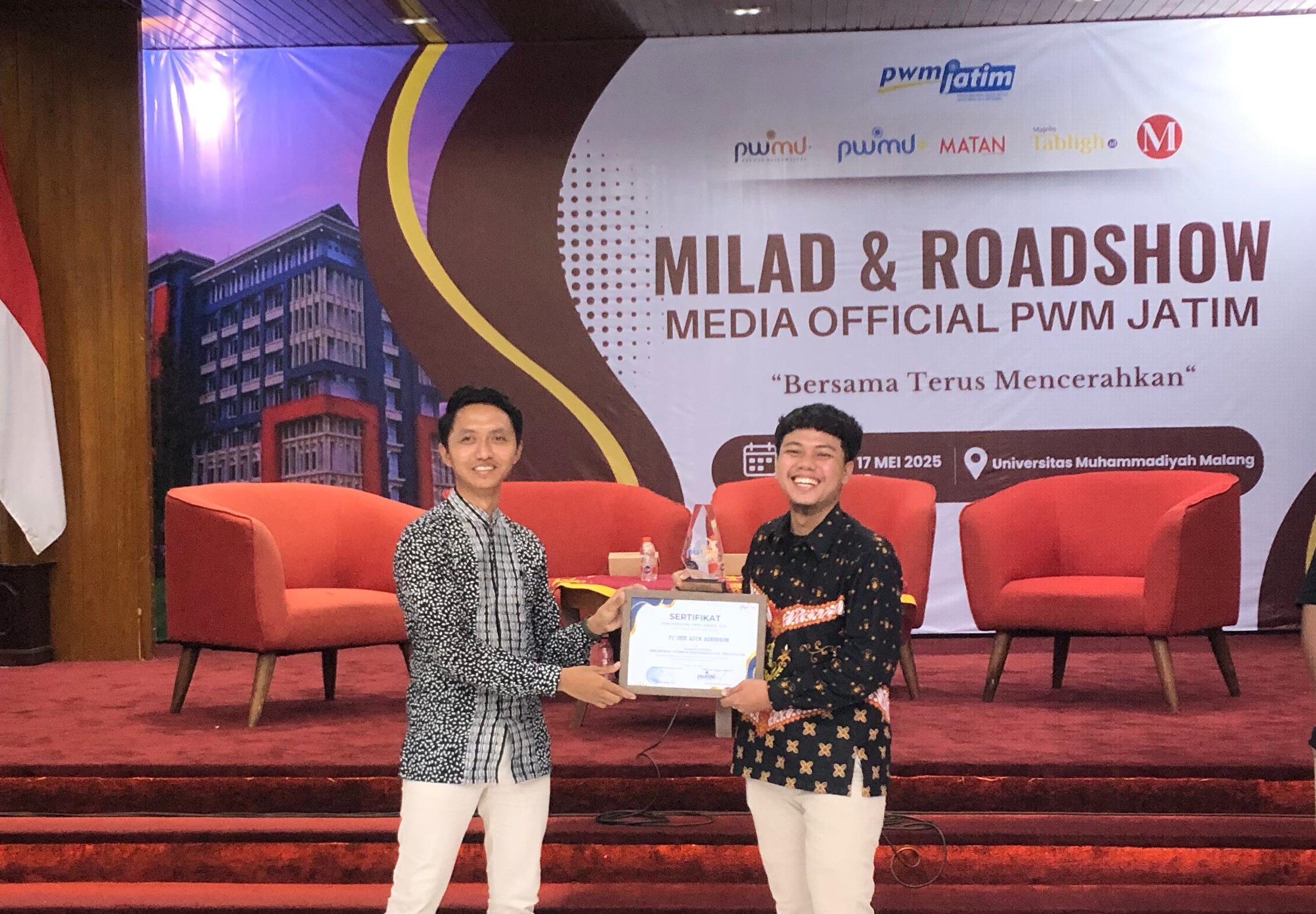 IMM Kota Surabaya Raih Dua Nominasi dalam Kegiatan Milad dan Roadshow Media Official PWM Jatim